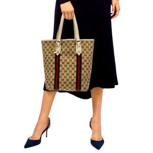 GUCCI GG Canvas Web Jolicoeur Tote includes monogrammed GG Black Dust Bag
